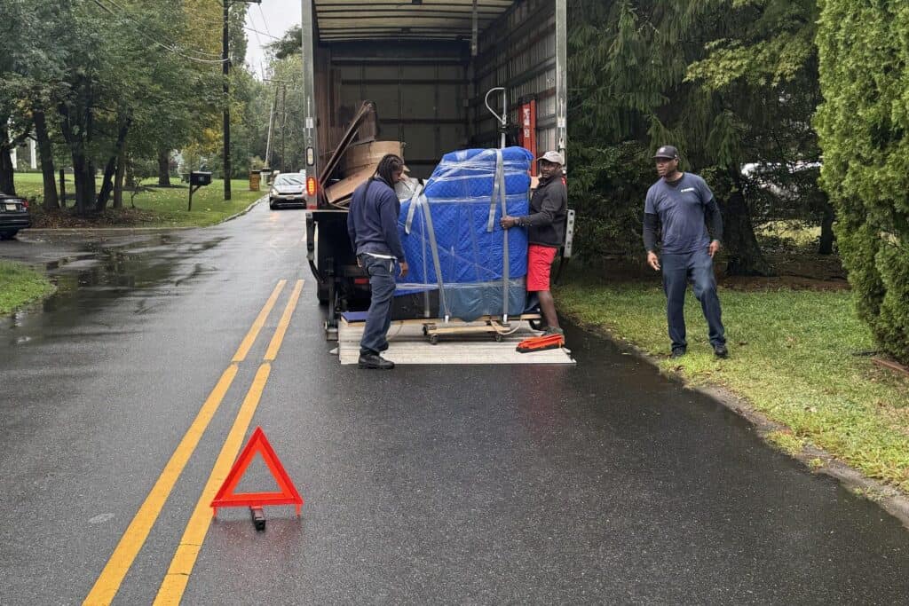 Expedite Moving truck being loaded on a residential street in New Jersey